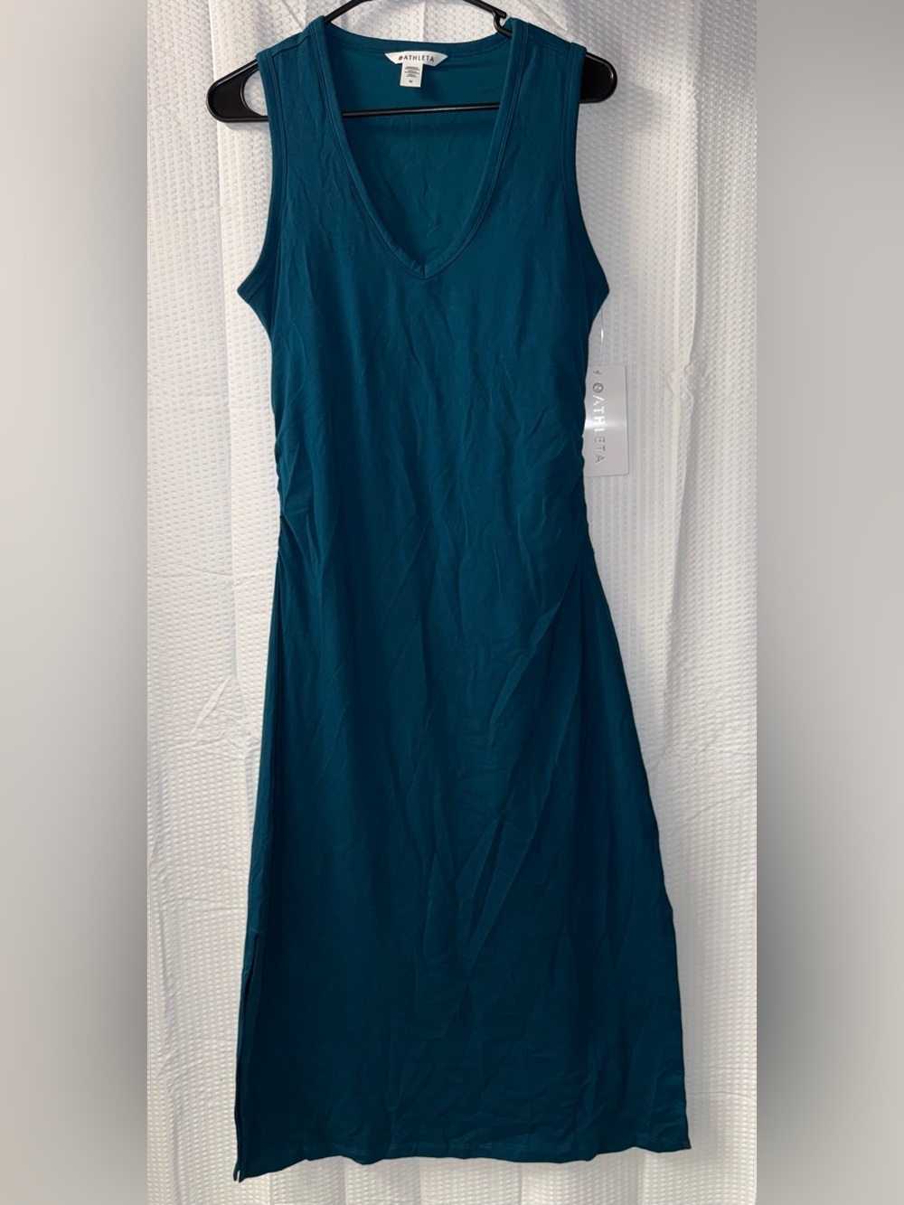 NWT Athleta Essential V-Neck Midi Dress Size M